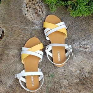 NWOT Old Navy white and yellow sandals
